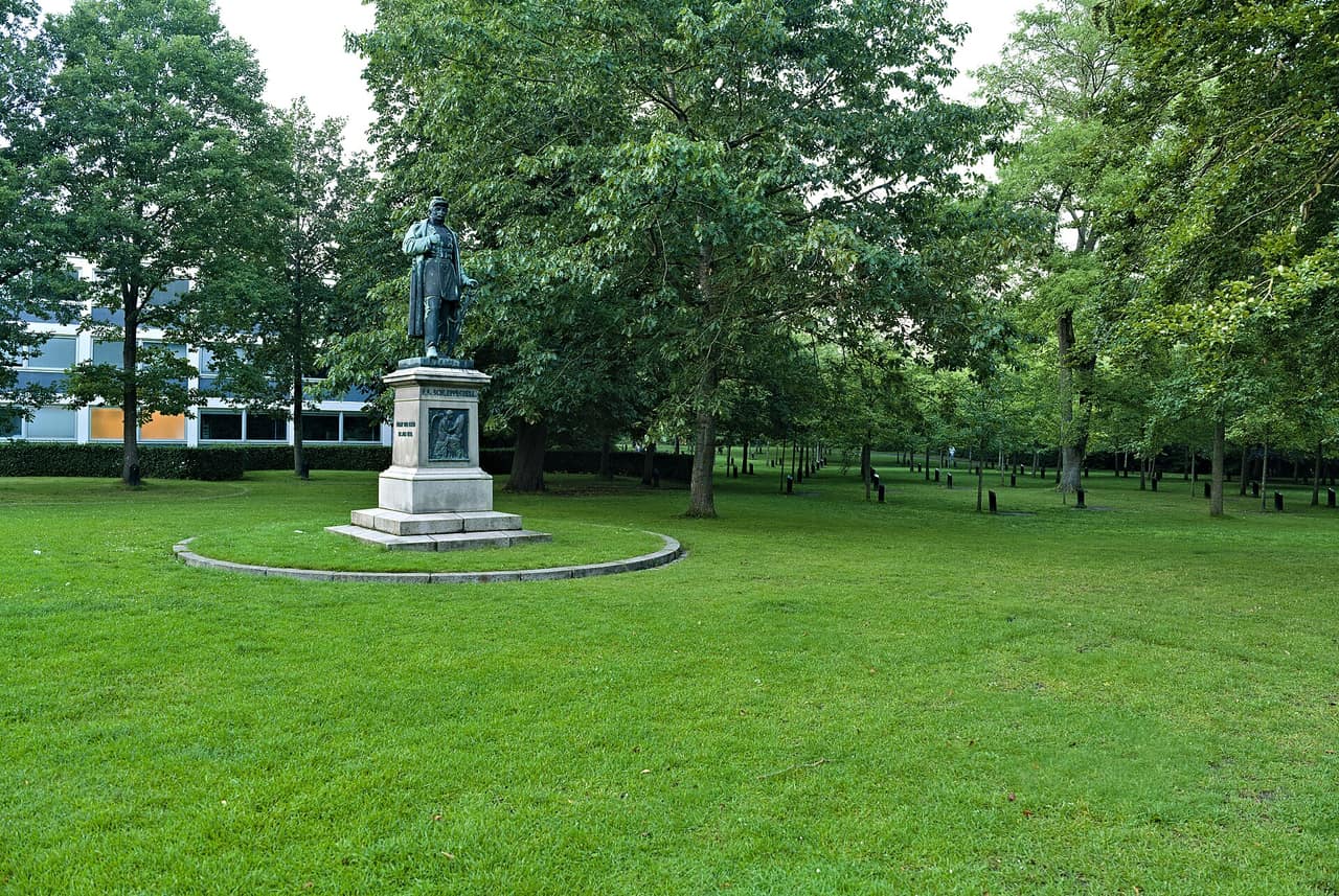 Grønt parkområde i Aalborg