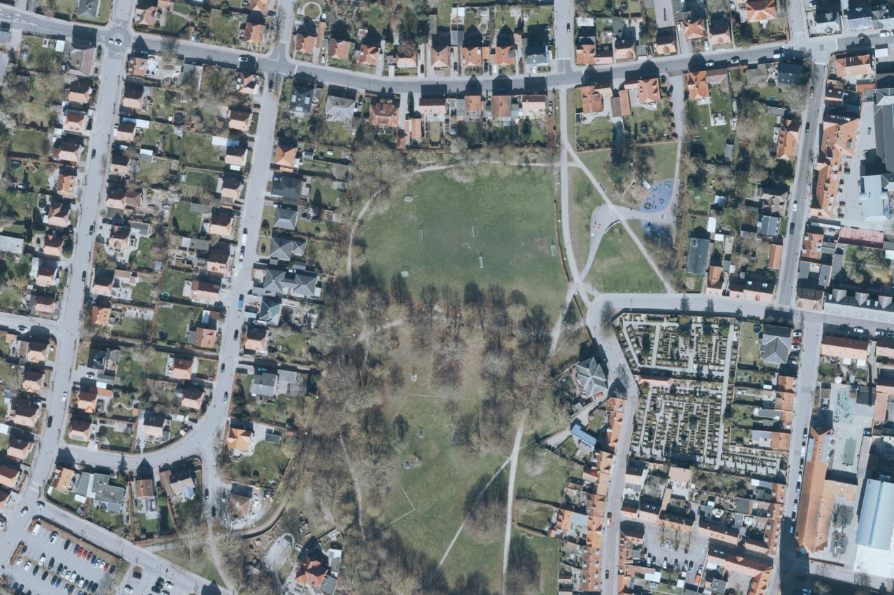Luftfoto over Lovparken i Køge
