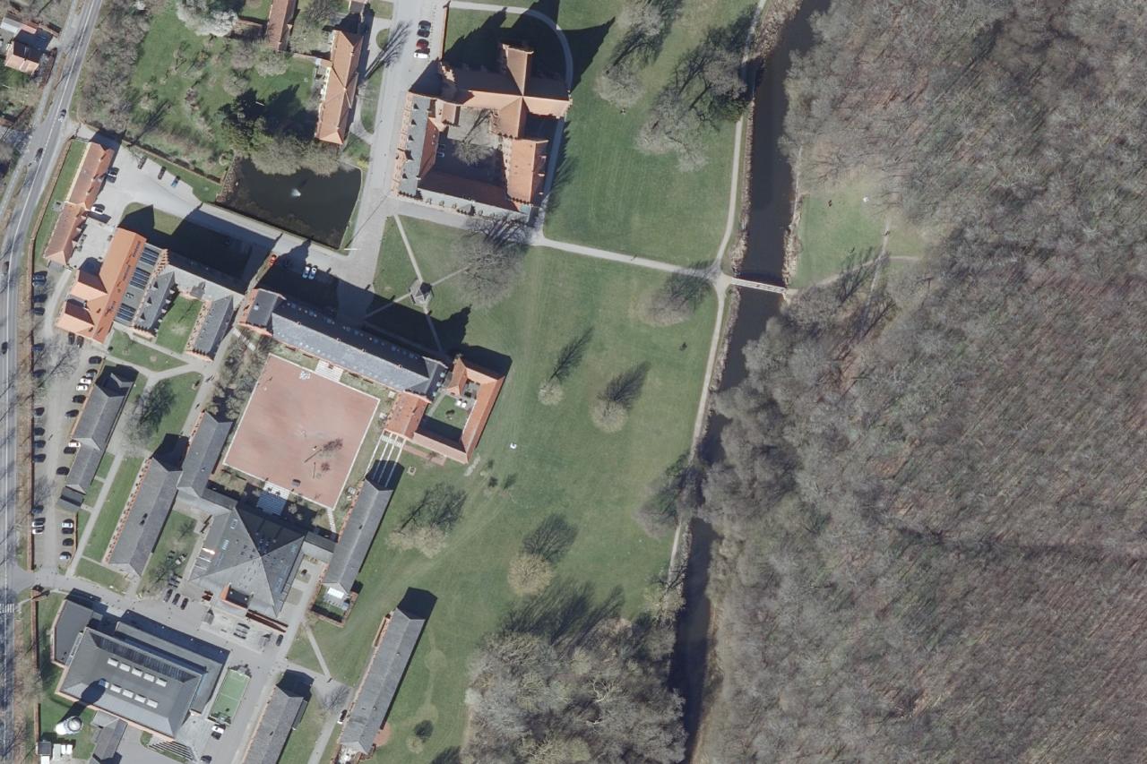 Luftfoto over Herlufsholm Park i Næstved