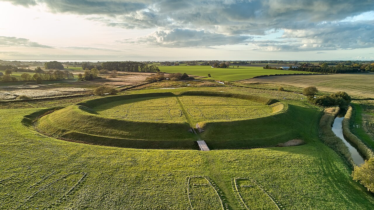 Ringvolden ved vikingeborgen Trelleborg